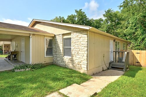 b-5707 Spring Meadow Rd, Austin, TX, 78744-3037 | Card Image