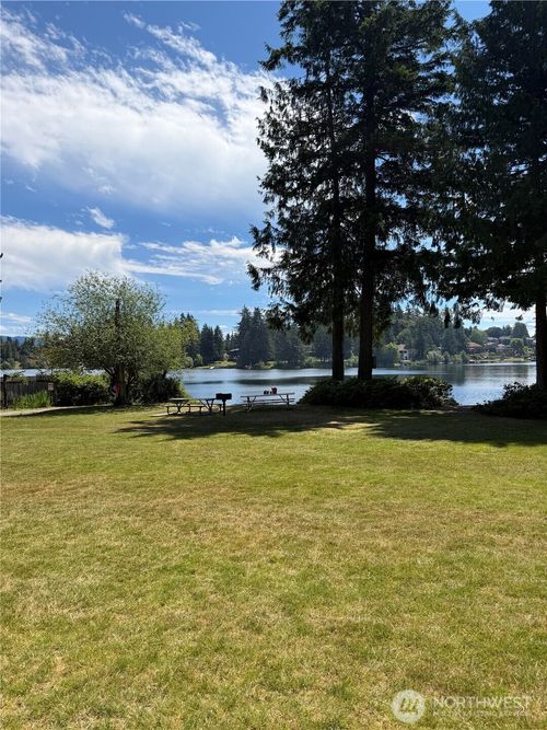 21828 Se 254th Pl, Maple Valley, WA, 98038-7600 | Card Image