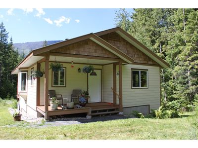 4515 Highway 6, House other with 2 bedrooms, 1 bathrooms and null parking in New Denver BC | Image 2