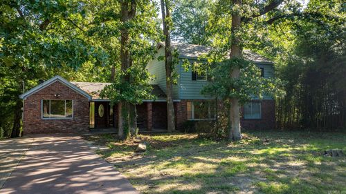 8012 Westwood Ave, Little Rock, AR, 72204-8382 | Card Image
