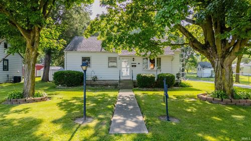245 N Washington St, Urbana, IN, 46990-9511 | Card Image