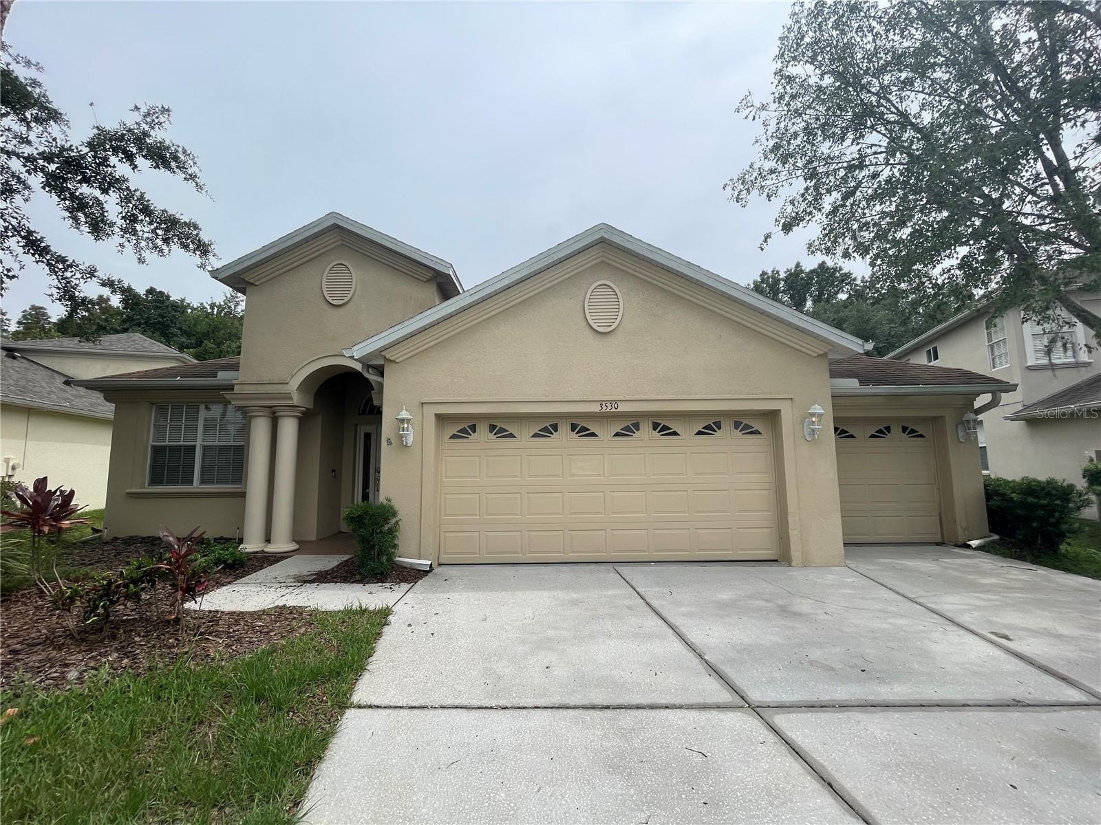 Fiddlers Green Loop, Wesley Chapel, FL 33544