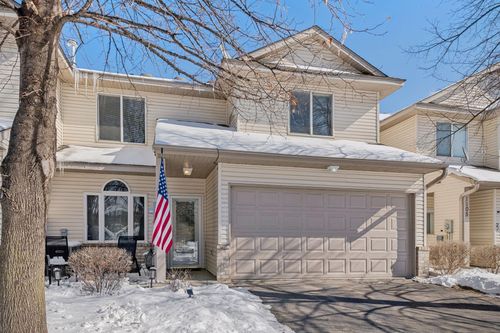 1109 Crystal Ct, Chaska, MN, 55318-2249 | Card Image