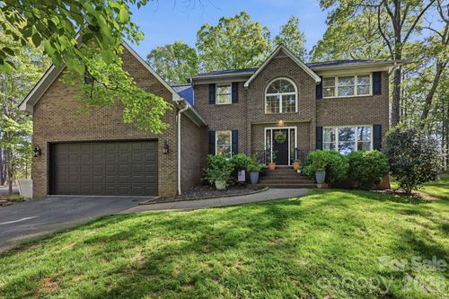 7319 Gilead Rd, Huntersville, NC, 28078-9054 | Card Image