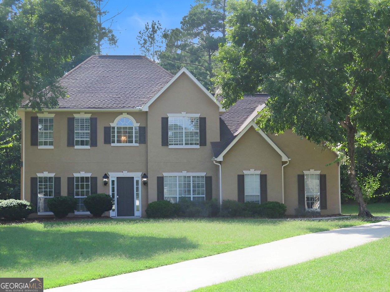 Residential in Fairburn