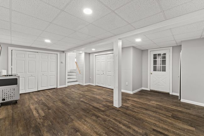 301 County Rd, House other with 1 bedrooms, 1 bathrooms and 6 parking in Marion MA | Image 26