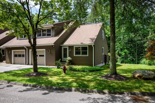 apt-1a-751 Mohawk Trl, North Adams, MA, 01247-2962 | Card Image