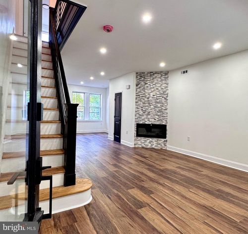 1015 S Frazier St, PHILADELPHIA, PA, 19143-3903 | Card Image