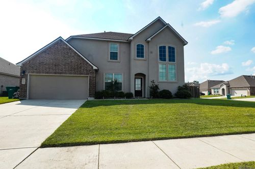 21445 W Grove Dr, Zachary, LA, 70791-7031 | Card Image