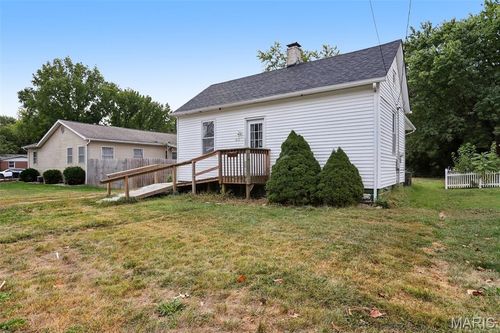 308 Benton St, Mount Olive, IL, 62069-2016 | Card Image