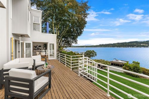 5438 E Mercer Way, Mercer Island, WA, 98040-5118 | Card Image