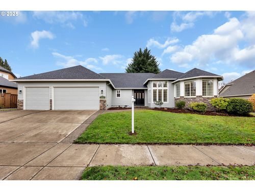 8405 Nw 17th Ave, Vancouver, WA, 98665-7041 | Card Image