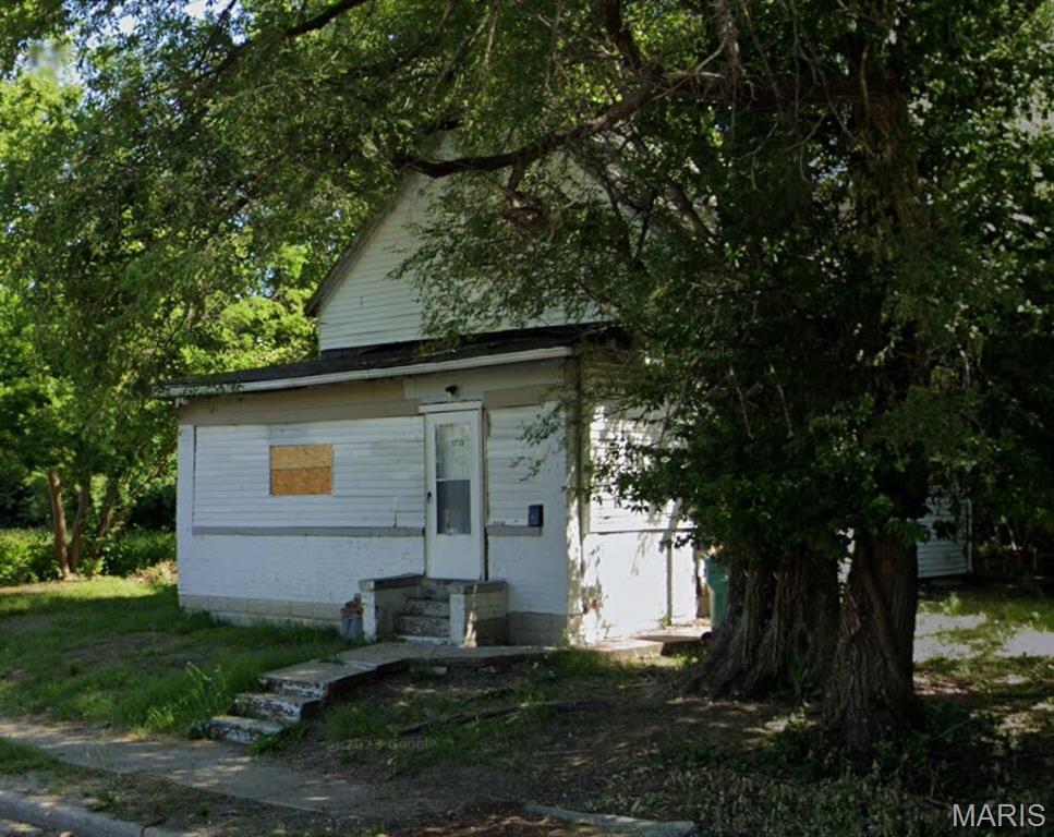 Residential in East St Louis 4