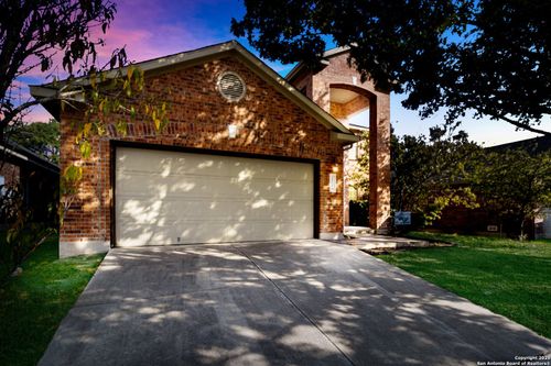 25914 Mission Blf, Boerne, TX, 78015-6553 | Card Image