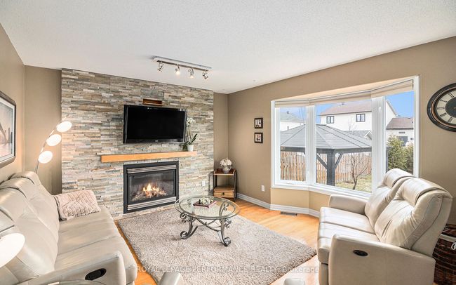 24 La Citadelle St, House other with 4 bedrooms, 3 bathrooms and 4 parking in Embrun ON | Image 27