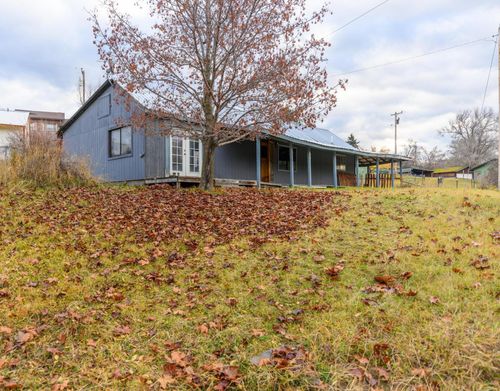 204 3rd Ave E, Eureka, MT, 59917-9771 | Card Image