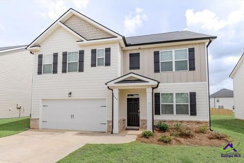 111 Farmers Way, Perry, GA, 31069-9834 | Card Image