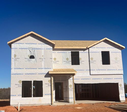 137 Cedar Cir, Easley, SC, 29642-1125 | Card Image