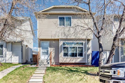 77 Martinbrook Rd Ne, Calgary, AB, T3J3E1 | Card Image