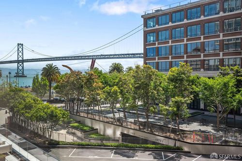405-1 Steuart Lane, San Francisco, CA, 94105 | Card Image