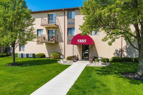 apt-116-5885 Beechcroft Rd, Columbus, OH, 43229-9145 | Card Image