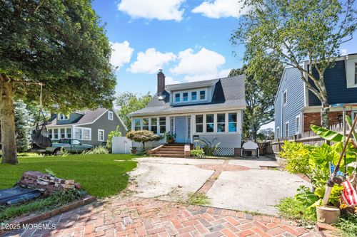 915 Brooks Rd, Point Pleasant Boro, NJ, 08742-3803 | Card Image