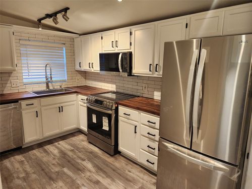 unit-d-7705 Debbie Dr, Volente, TX, 78641-6113 | Card Image