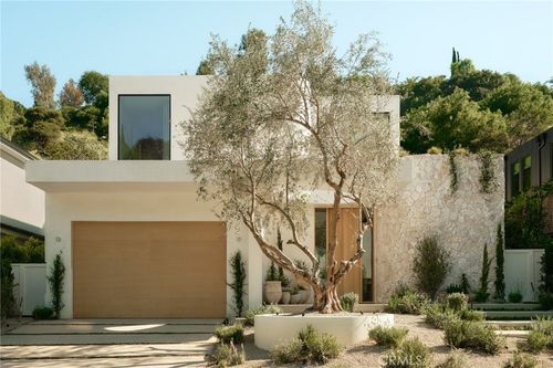 3712 Goodland Ave, Studio City, CA, 91604-2312 | Card Image