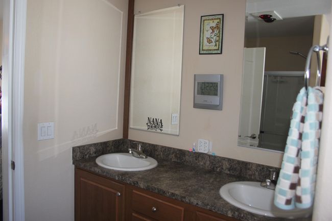 392 E Lake Ave, House other with 4 bedrooms, 2 bathrooms and null parking in Eagle Nest NM | Image 27