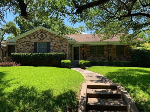 8918 Sweetwater Dr, Dallas, TX, 75228-5136 | Card Image