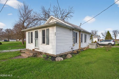224 Linwood Ave, Sandusky, OH, 44870-9628 | Card Image