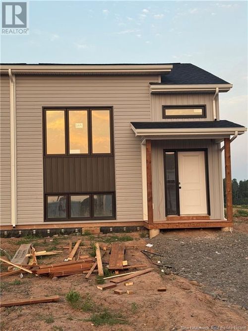 264 Maccoun St, Moncton, NB, E1K0A1 | Card Image