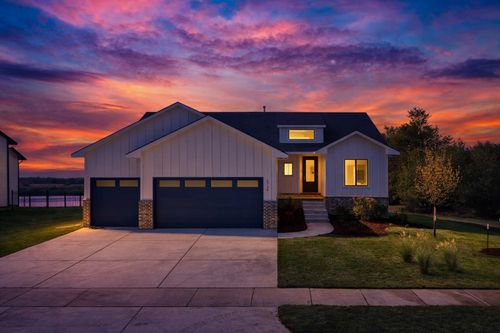 5739 N Edwards St, Wichita, KS, 67204-5383 | Card Image