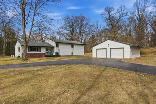 S8280 Lowes Creek Rd, Eau Claire, WI, 54701-9656 | Card Image
