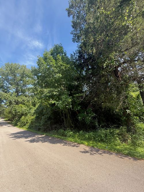 132 Ridgewood Dr, Tool, TX, 75143-2333 | Card Image