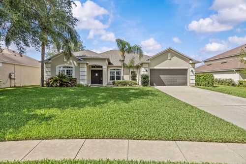 235 Largovista Dr, OAKLAND, FL, 34787-8981 | Card Image
