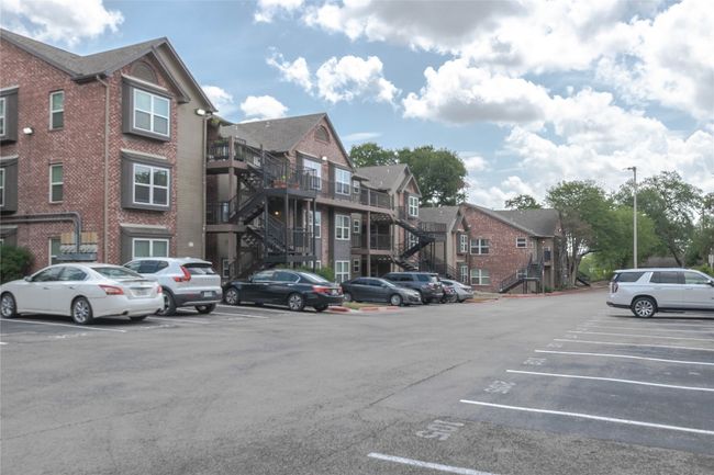 APT-204 - 3604 Clawson Rd, Condo with 2 bedrooms, 2 bathrooms and 2 parking in Austin TX | Image 34