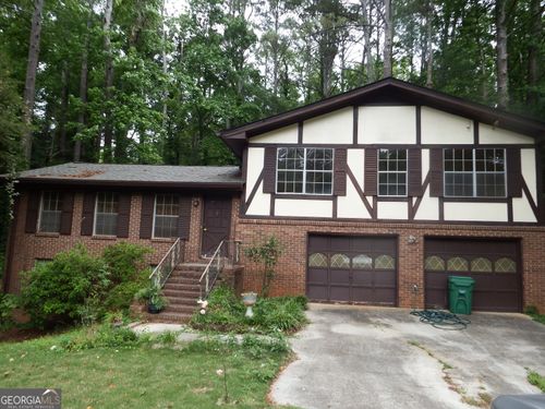 5122 Martindale Ln, Stone Mountain, GA, 30088-1229 | Card Image