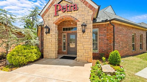 17338 N May Avenue, Edmond, OK, 73012 | Card Image