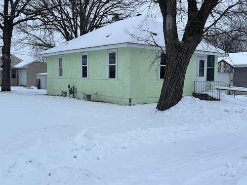 303 1st St Ne, Wadena, MN, 56482-1314 | Card Image