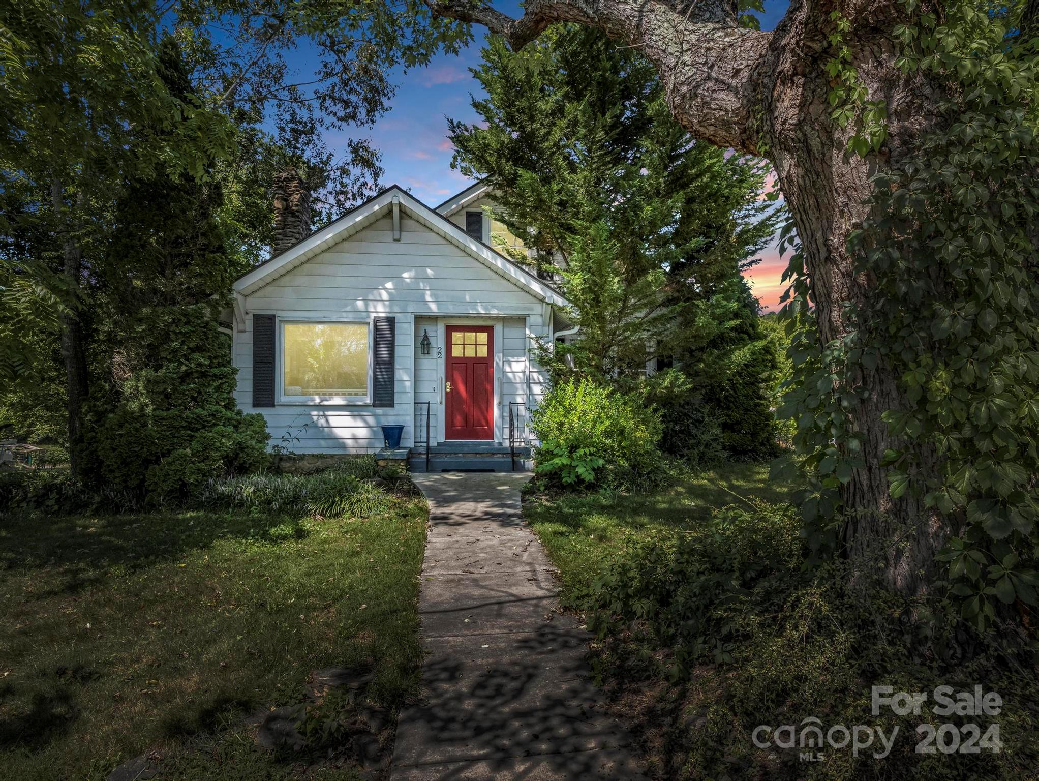 Alabama Ave, Weaverville, NC 28787