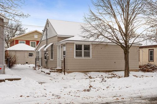 938 Hood Street, La Crosse, WI, 54601 | Card Image