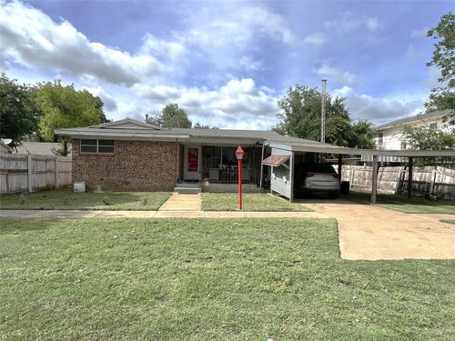 602 N 3rd St, Haskell, TX, 79521-4906 | Card Image