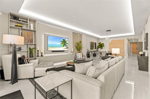 403-515 Valencia Ave, Coral Gables, FL, 33134-5727 | Card Image