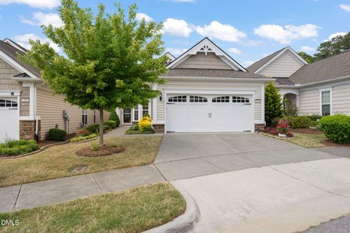 725 Bradhurst Place, Cary, NC, 27519 | Card Image