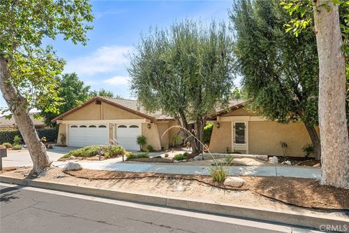 2123 Bonnie Brae Ave, Claremont, CA, 91711-1907 | Card Image