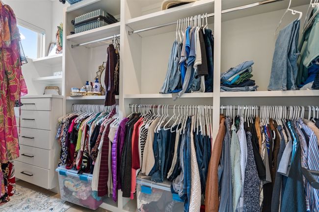 Main Closet | Image 28