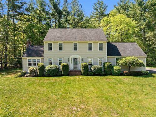 45 Heather Hills Dr, Bridgewater, MA, 02324-2143 | Card Image