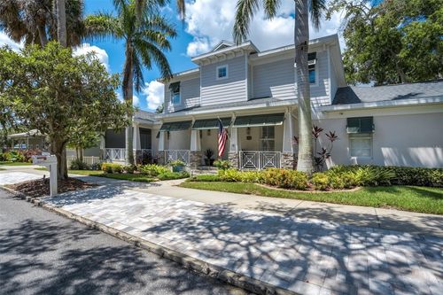 201 4th Ave S, SAFETY HARBOR, FL, 34695-4015 | Card Image