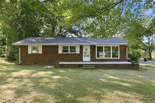 2638 Catherine Dr, Burlington, NC, 27215-5238 | Card Image